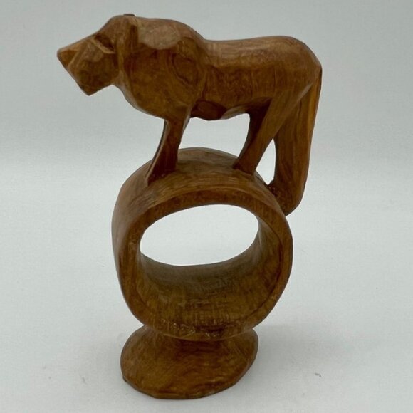 Vintage Hand Carved AFRICAN SAFARI LION Animal Wooden Napkin Holder Ring - Picture 1 of 3